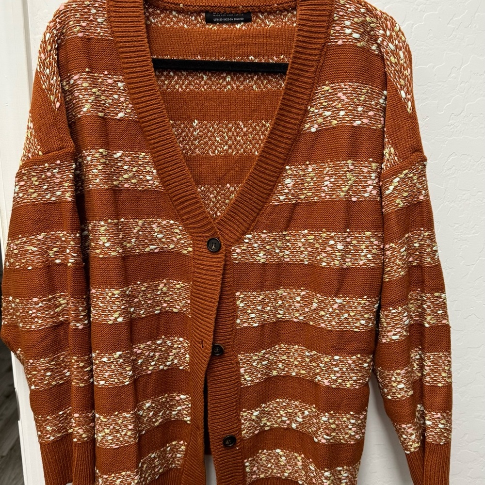 Pumpkin and Cream Striped Cardigan. Size 18-20. NWOT